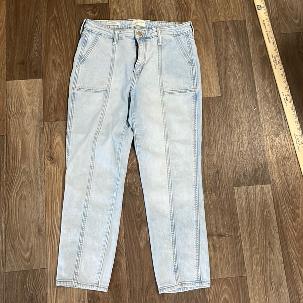 Universal thread jeans 10/30